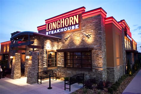 Enjoy a satisfying lunch at LongHorn Steakhouse in Dublin, GA, where you can choose from a variety of steaks, burgers, salads, and more. Try our specialties like the Outlaw Ribeye or the Parmesan Crusted Chicken, or customize your own steak with our signature seasonings and sauces. Don't miss our lunch combos and specials, available for dine-in …